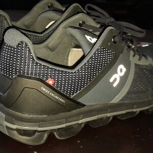 On Running Men's Blue & Black Athletic Shoes/ New Without Box-Tags